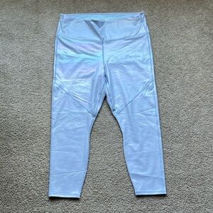 Iridescent Fabletic leggings. Size 2X. Brand new. Never worn.